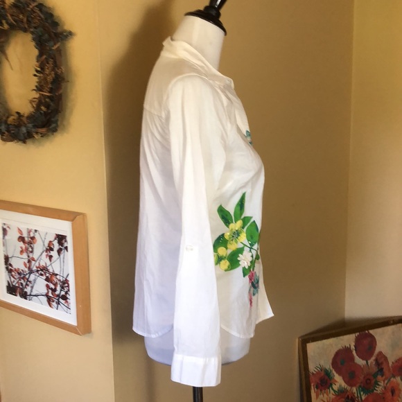 KATE HILL Size SP Watercolor Floral Graphic Button Front Blouse Sequin Beads NEW - Picture 7 of 16